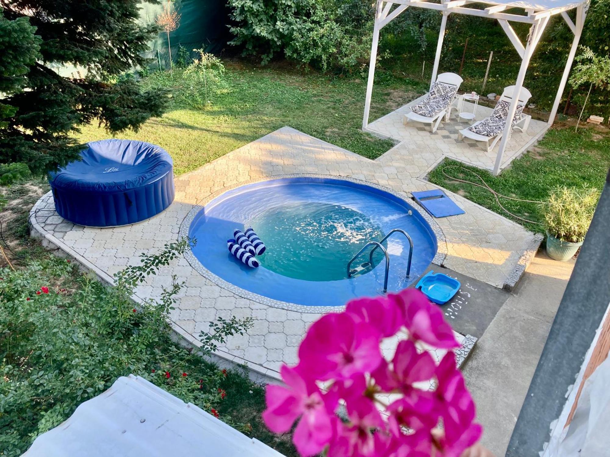 Apartman White House With Sauna And Jacuzzi Novi Sad Exterior foto